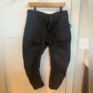 Nike Tech Pack Men's Black Pants